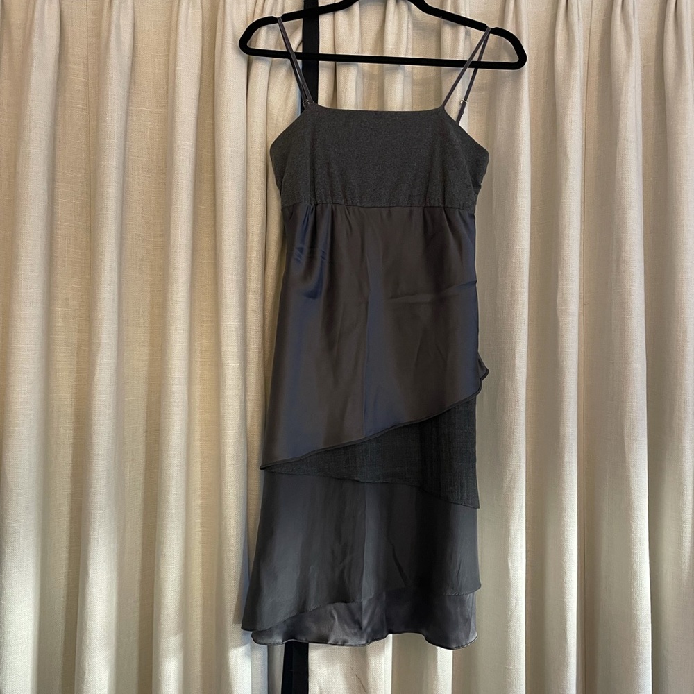 Brunello Cucinelli 🖤 Silk Cotton Tiered Gunmetal Gray Dress Smocked Back Strap